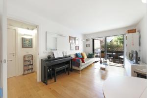 6_79 Fermoy Road_Resale_1 bed_May 2025